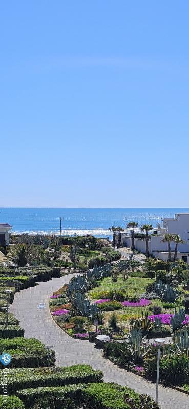 Photo n°2 de :T2 vue sur mer au village naturiste Heliopolis climatis avec place parking prive