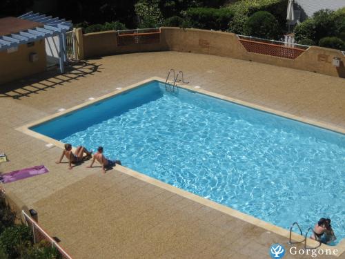 Photo n°4 de :Location Cap d'Agde rez de jardin piscine